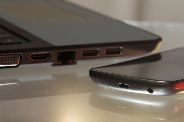 テザリングのやり方は?iPhone・Androidのやり方を解説