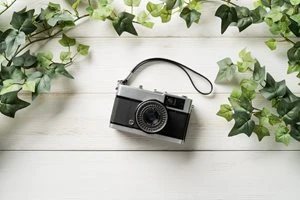 古いフィルムカメラ