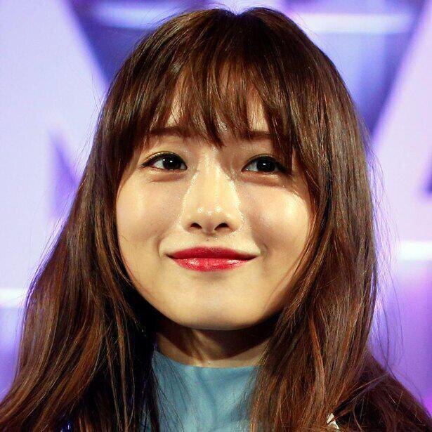 石原さとみ 綾野剛の肩にもたれかかる 美しい寝顔 Shotに反響 心臓がぎゅいんぎゅいんする 恋はdeepに Webザテレビジョン Goo ニュース